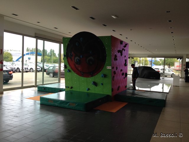 Cubo boulder
