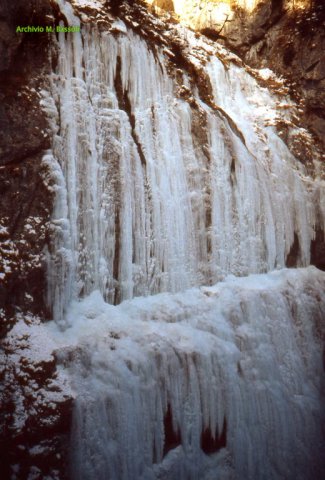 Cascate_di_ghiaccio