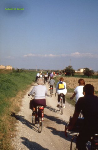 In bici