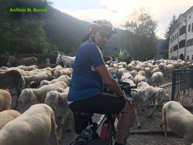 In bici