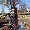 In bici